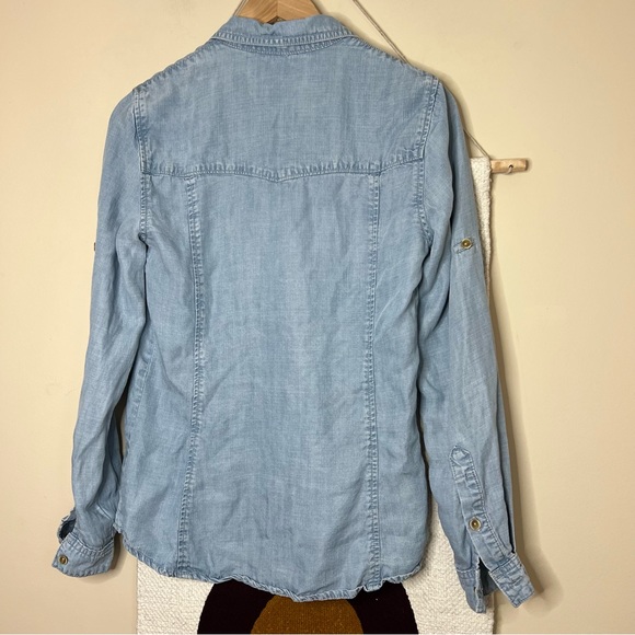 Bella Dahl blue chambray button down shirt size XSMALL - Picture 6 of 8